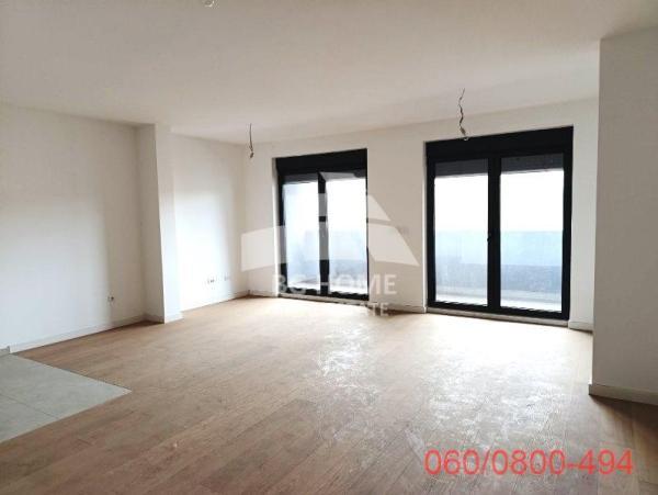 Glavna slika -Južni Bulevar, 98m2, dvoiposoban stan u novogradnji